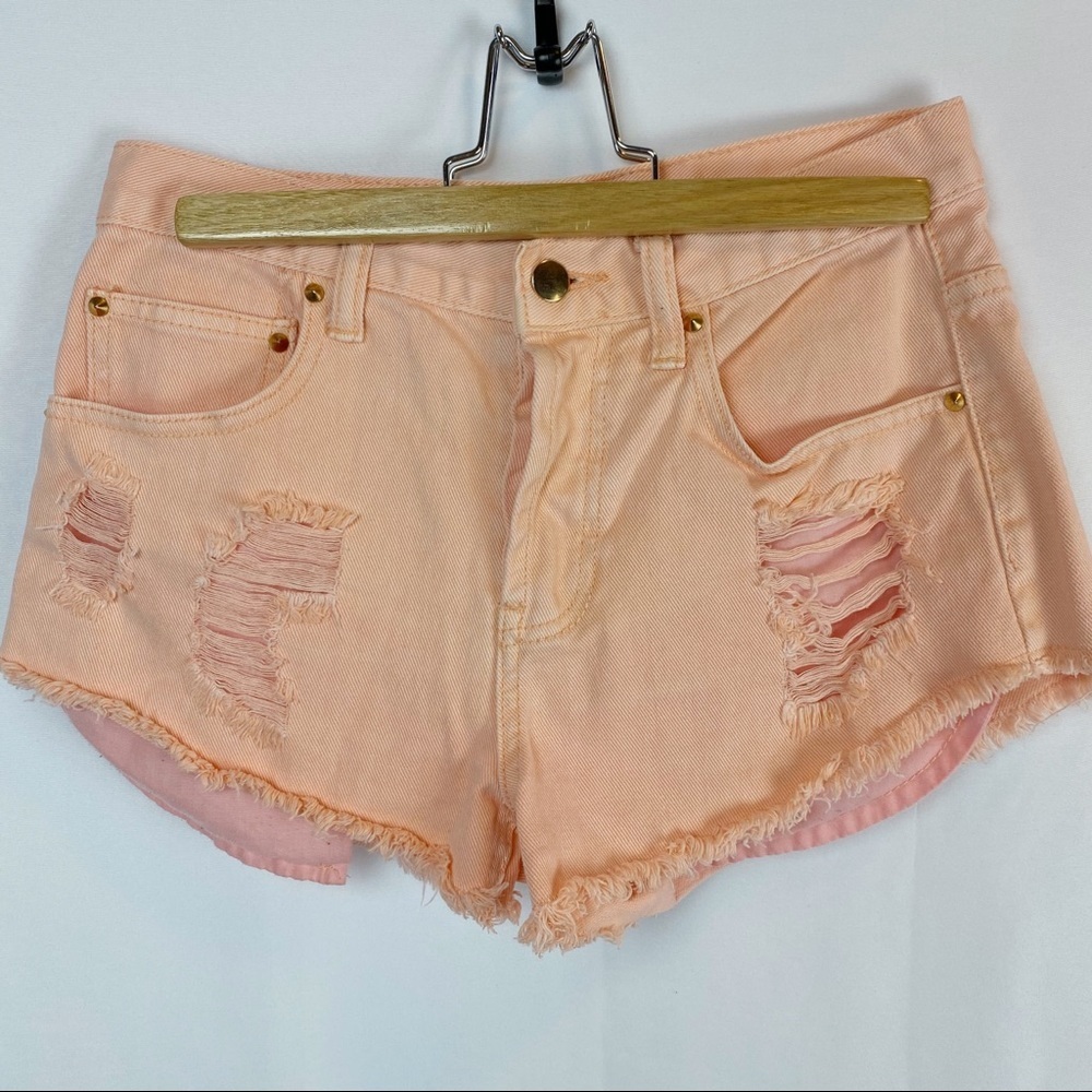 Forever 21 Size 26 Waist Distressed Shorts Pink
